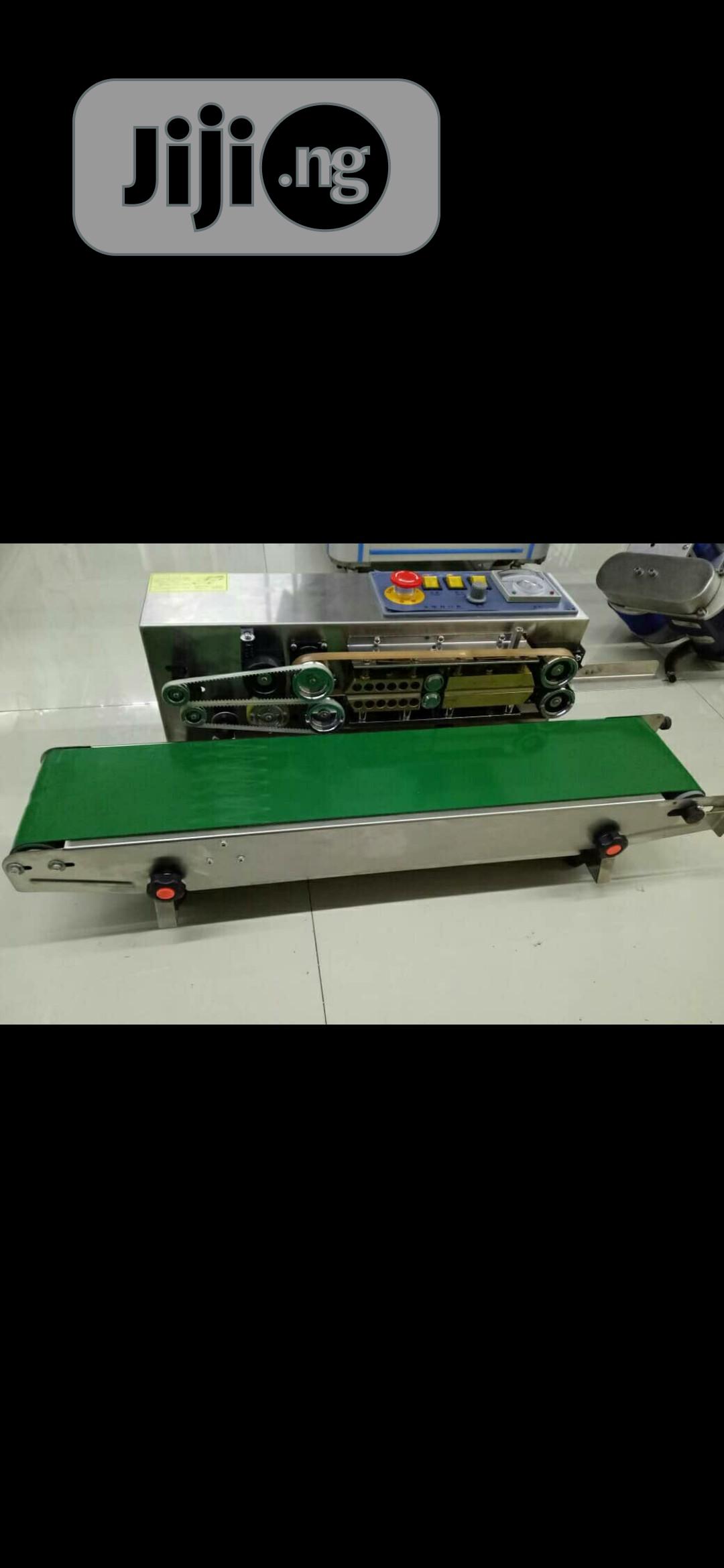 Continuous Band Sealing Machine