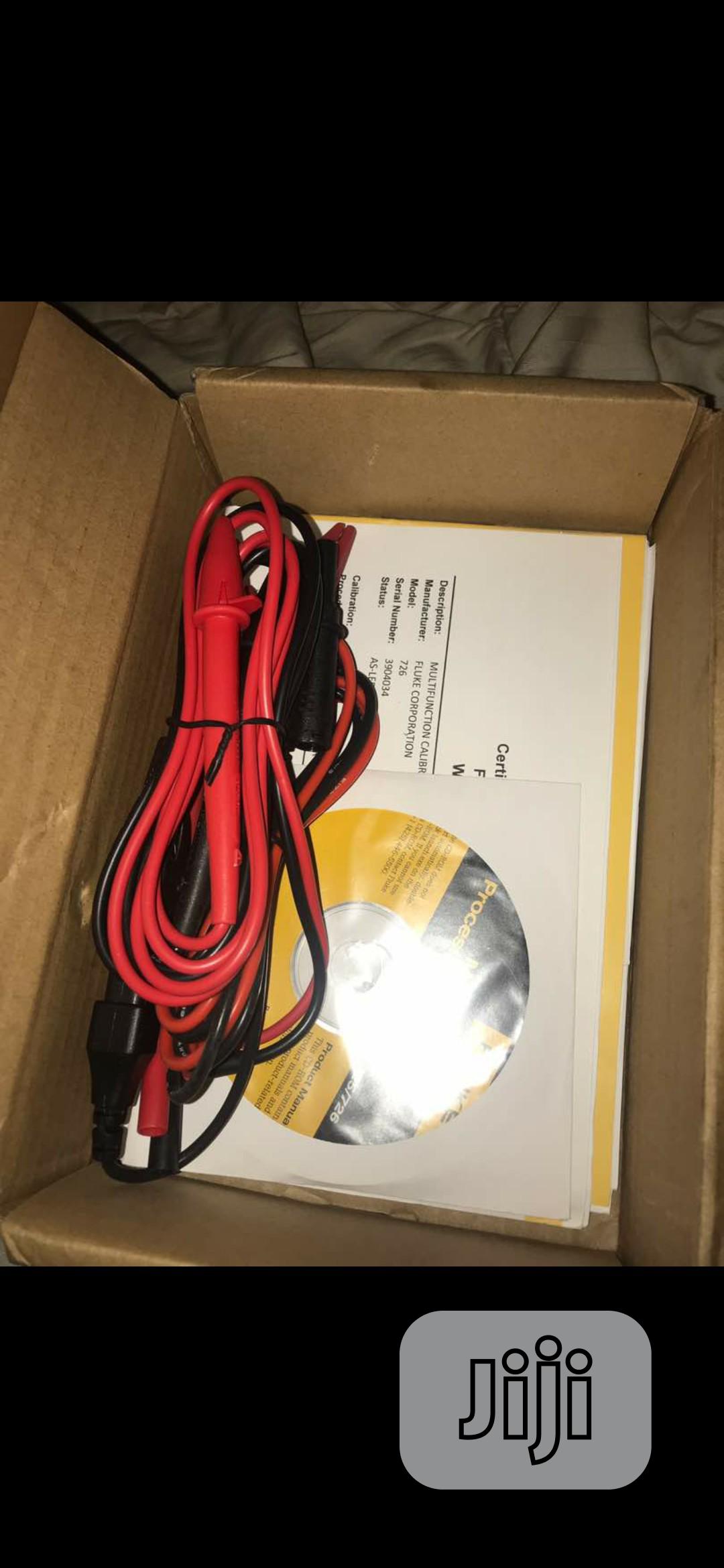 Fluke 726 Precision Calibrator