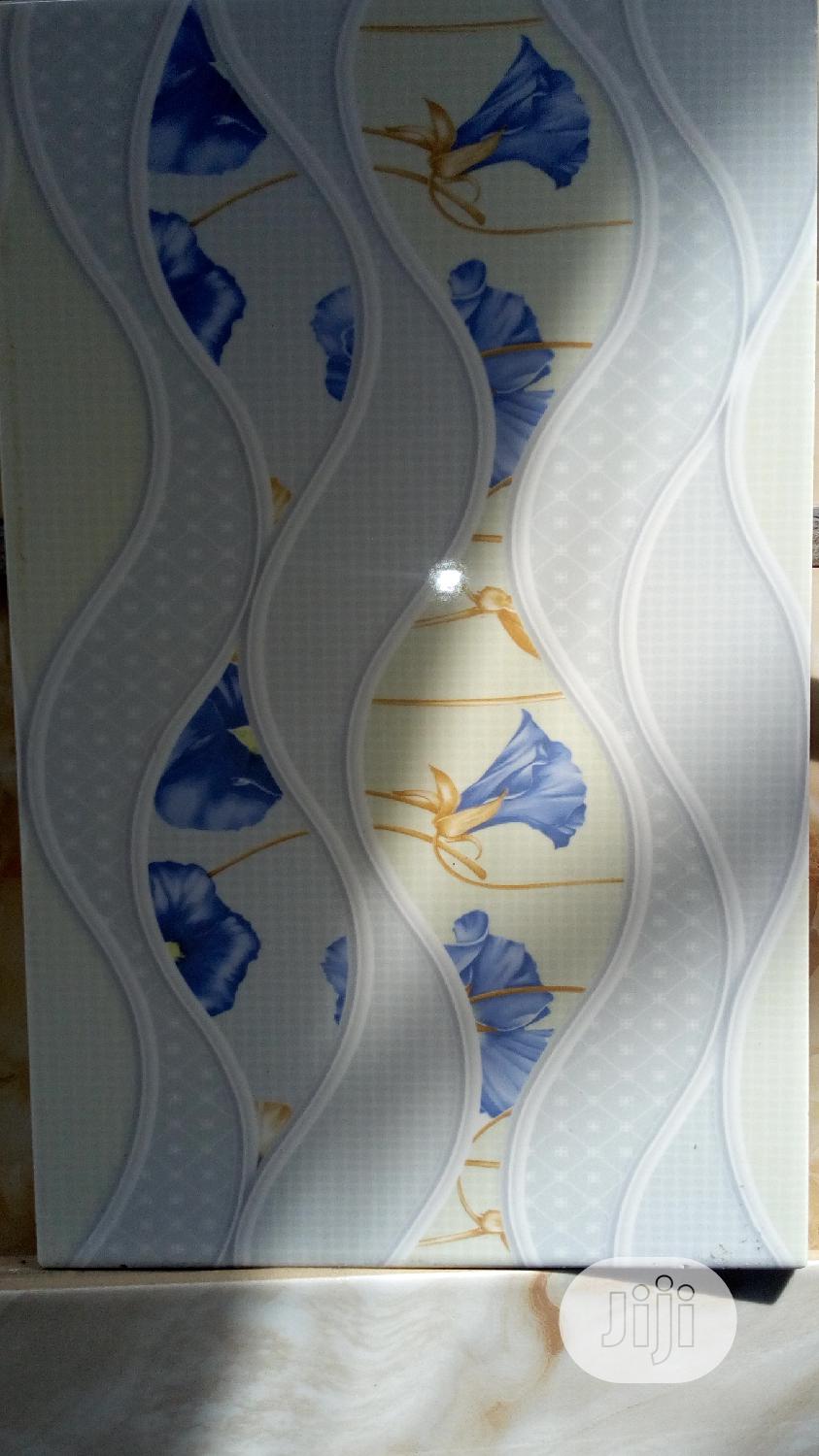 Quality 25 * 40 Wall Tiles