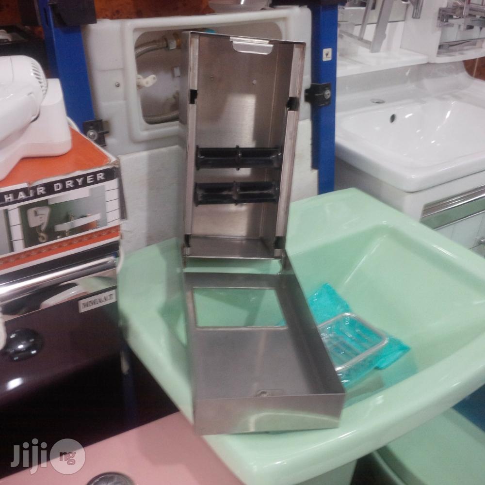 Tissue Dispenser