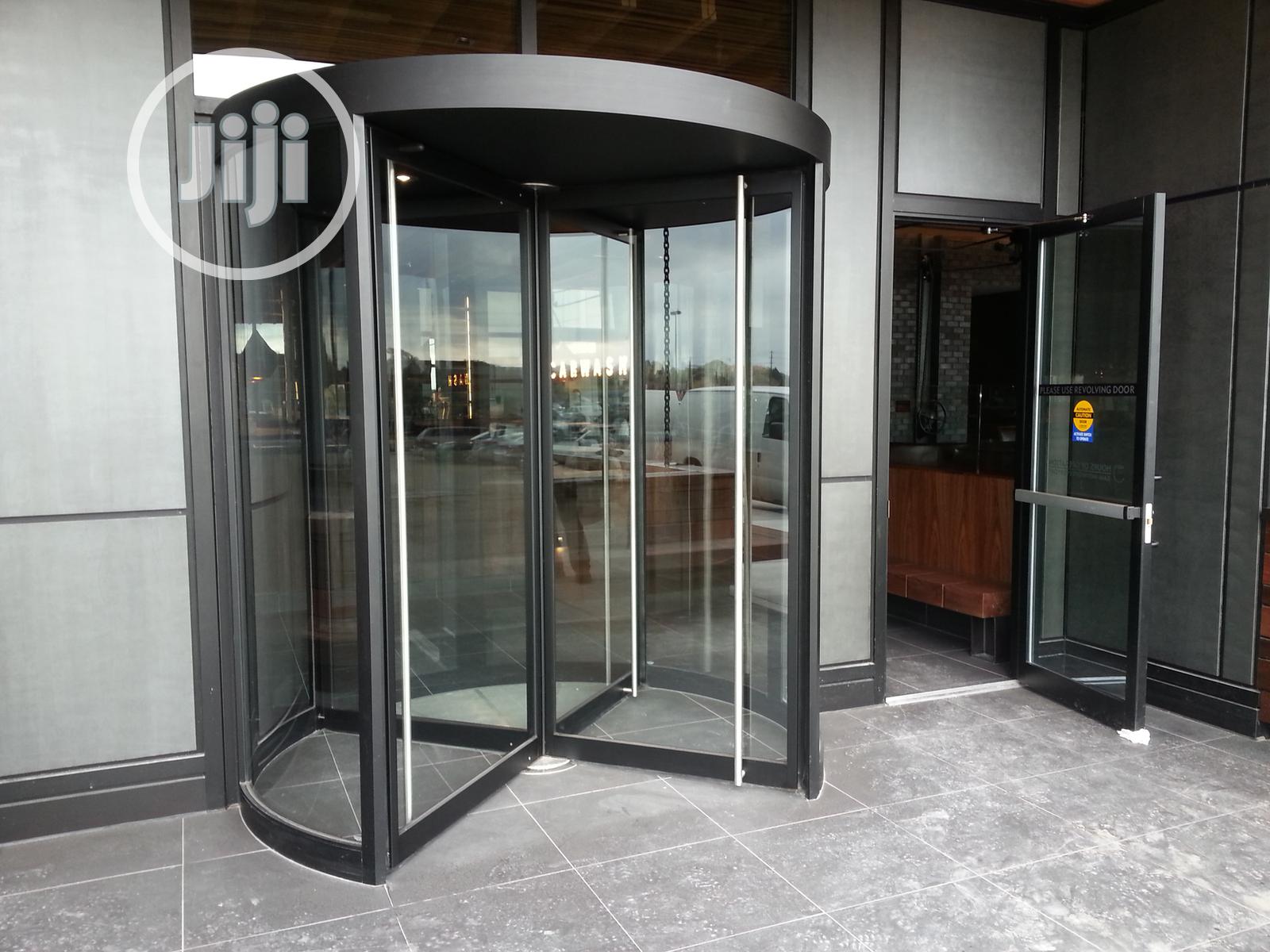 Automatic Revolving Door