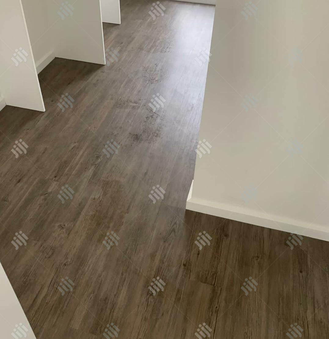 Vinyl Floor