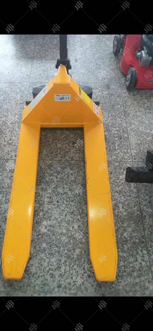 2 Tons Pallet Truck