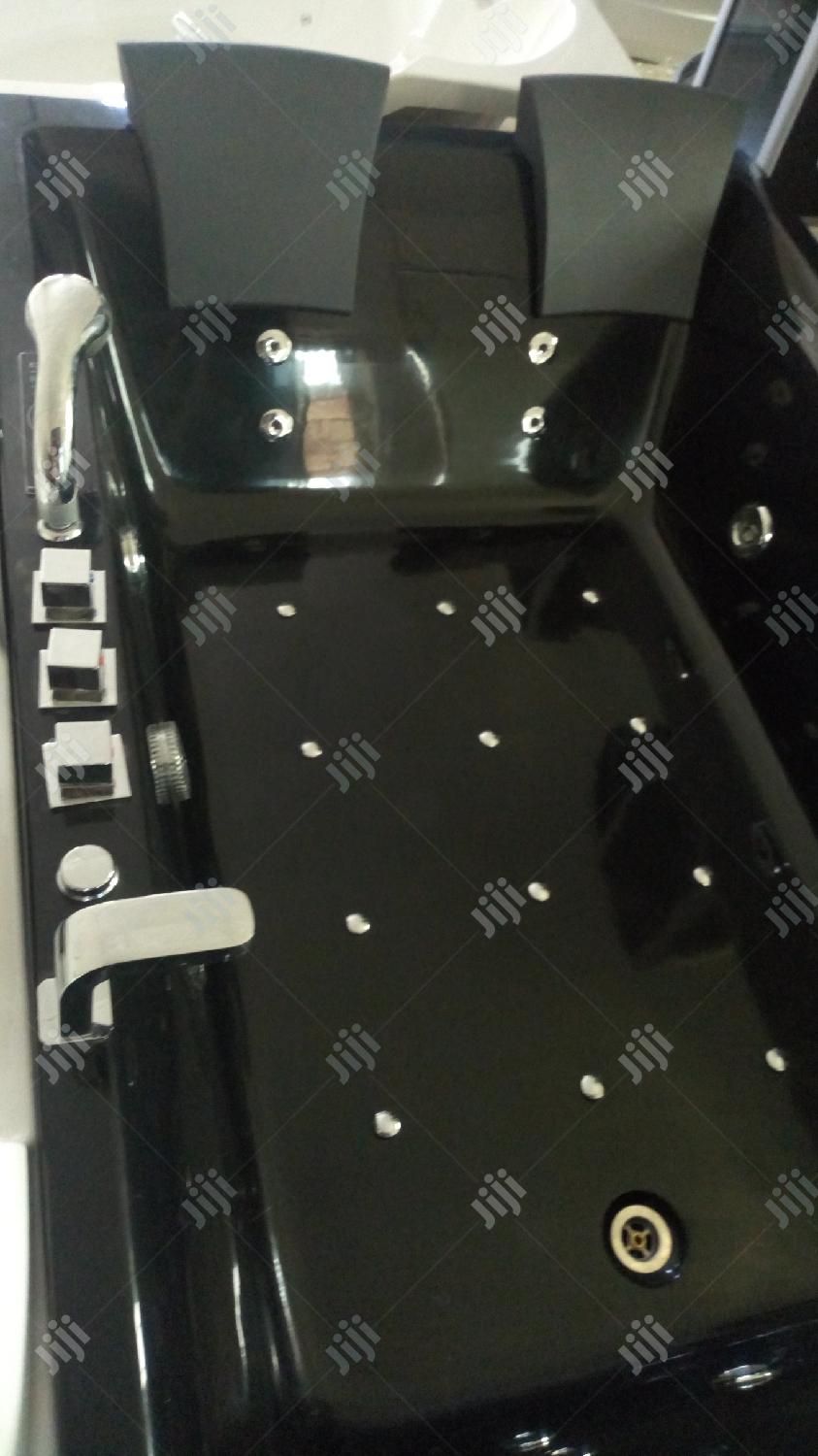 Black Jaccuzi