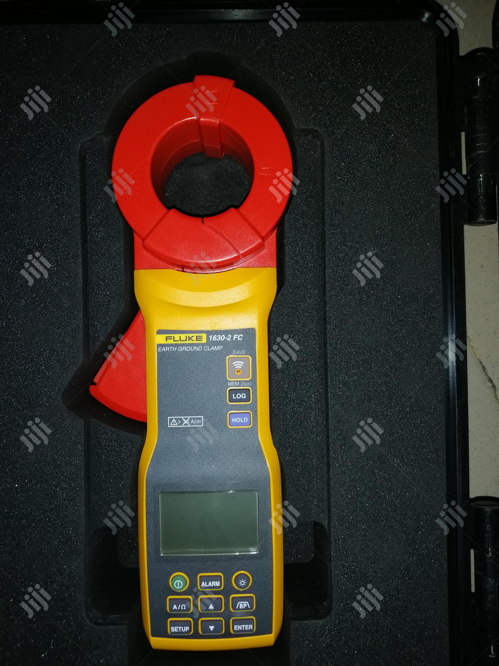 Fluke 1630-2 FC Earth Ground Clamp Tester