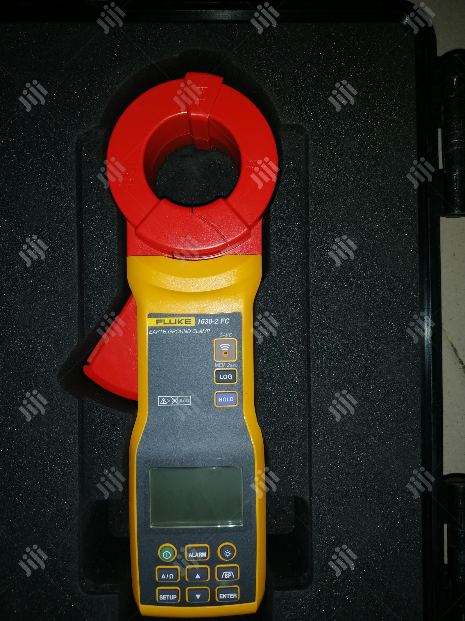 Fluke 1630-2 FC Earth Ground Clamp Tester