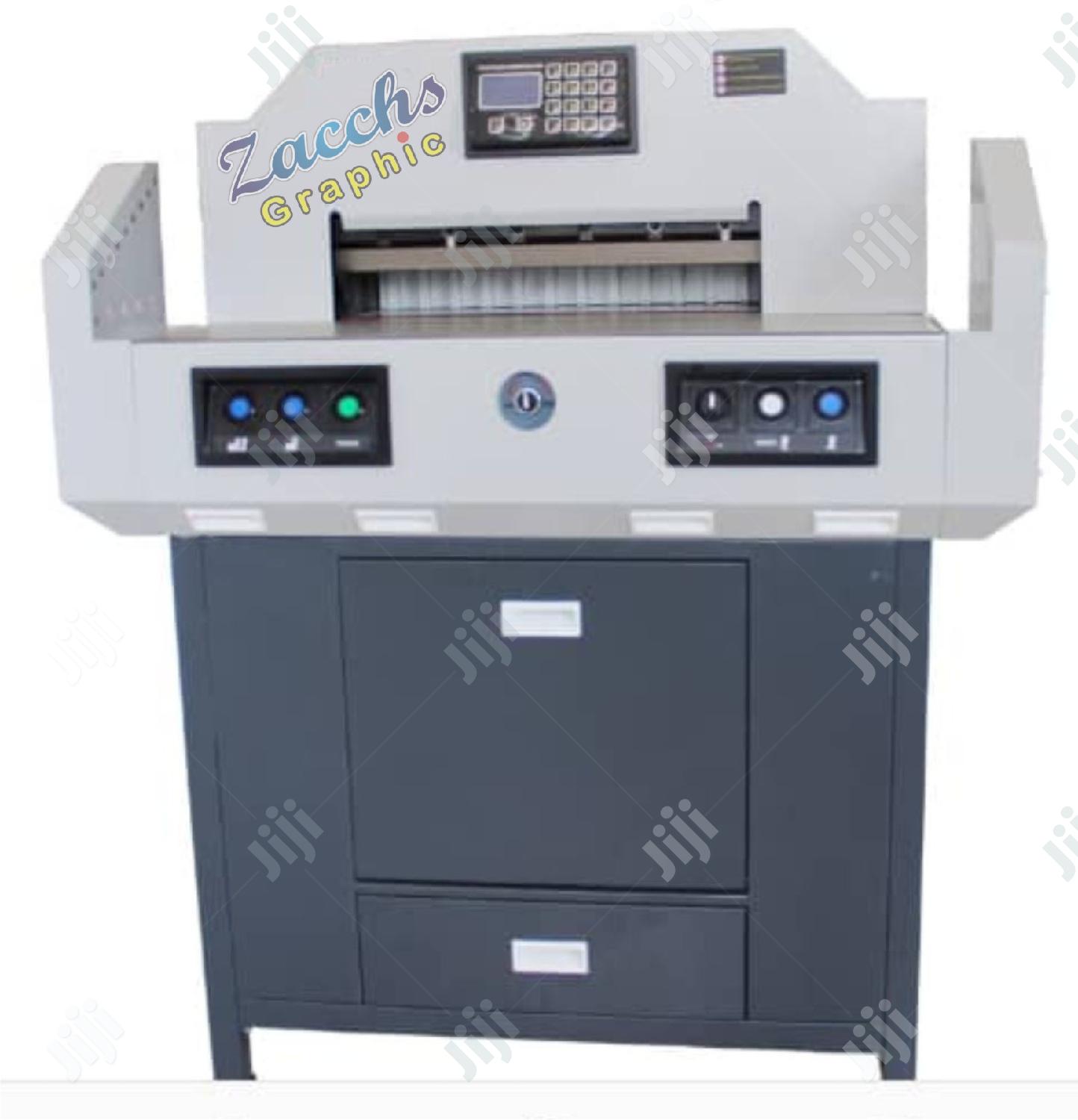 Paper Cutting Machine 520H
