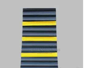 Hiphen Rubber Wheel Chocks - Wheel Stopper For Trucks - 2 Sets By Hsss
