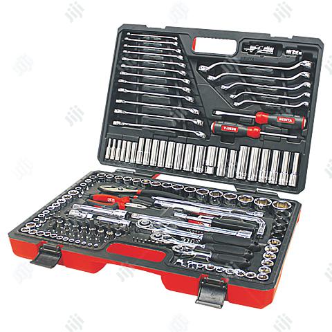 Besita 150 Pieces Tool Set