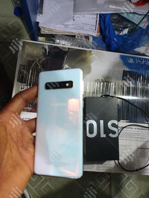 Samsung Galaxy S10e 128 GB White