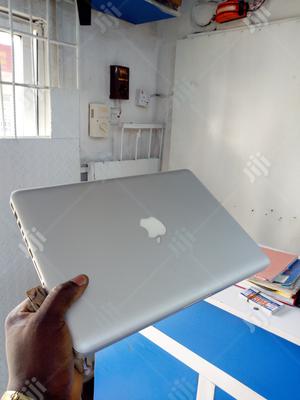 Laptop Apple MacBook Pro 8GB Intel Core I5 500GB