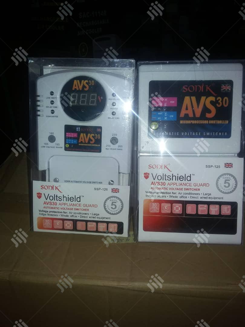 30amps Sonik Automatic Voltage Regulator (Avs)