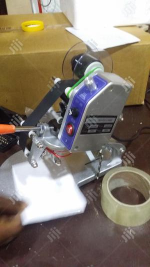 Dy 8 Ribbon Hand Date Coding