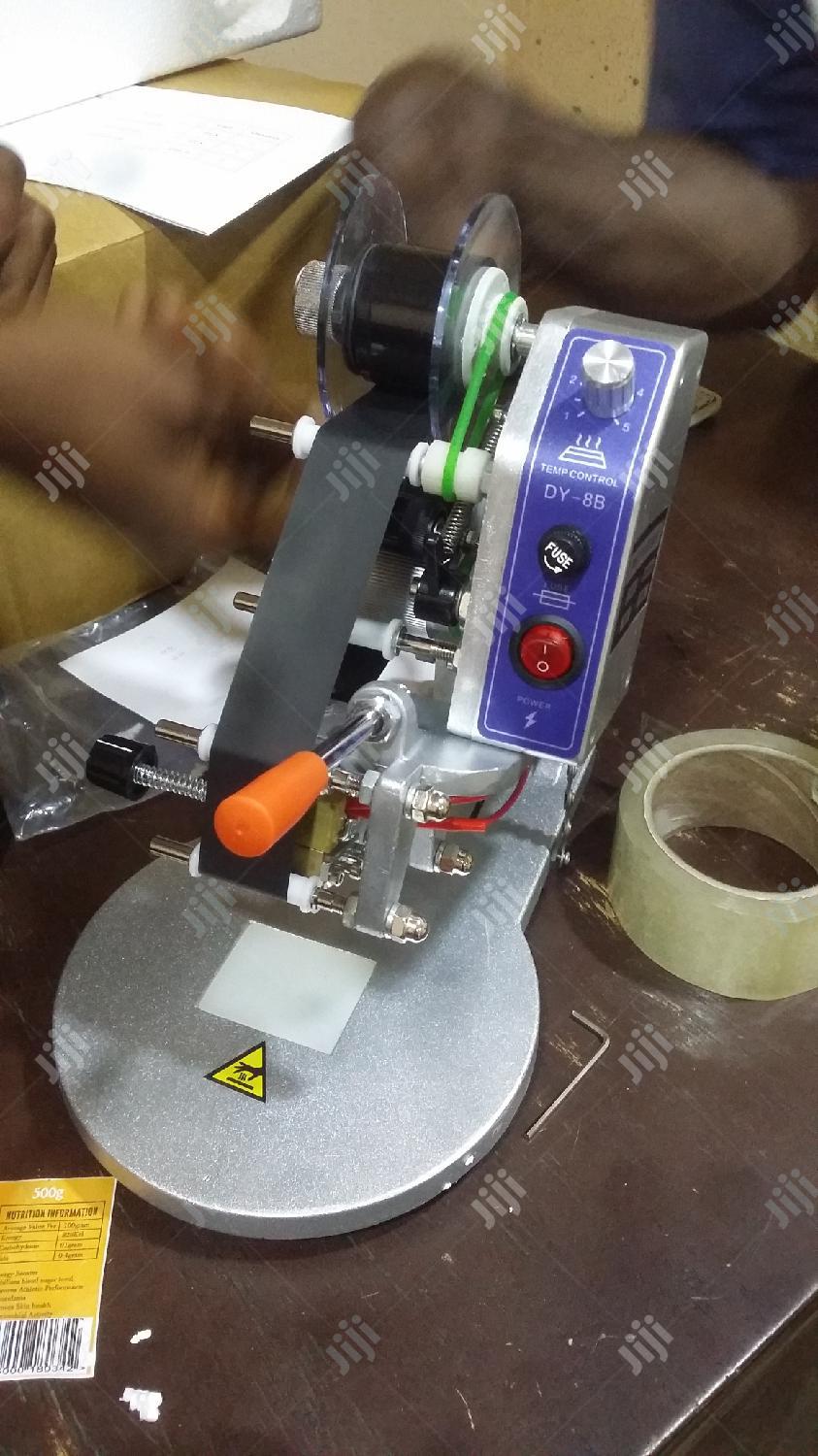 Dy 8 Ribbon Hand Date Coding