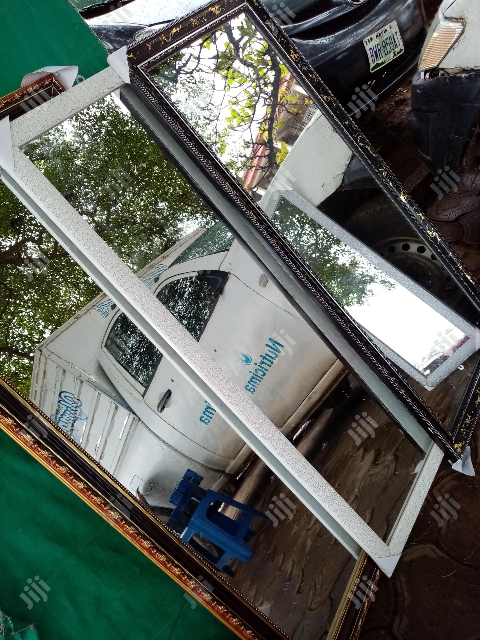 22/52 Inch Standard Mirror