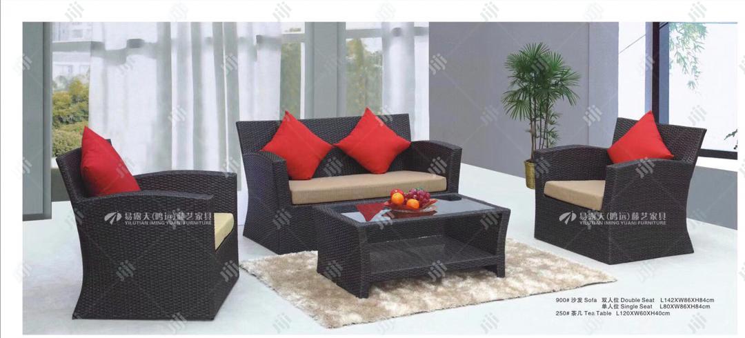 Rattan Settee.(Complete Set)