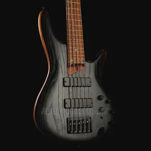 Ibanez Sr675· Electric Bass Guitar