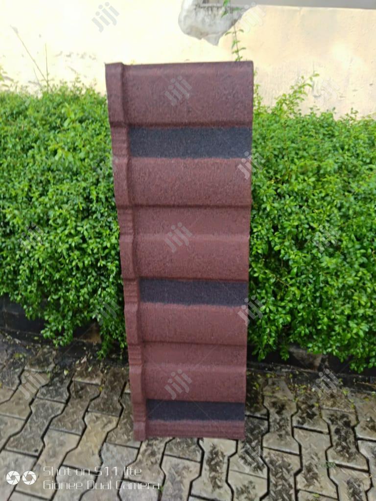 Brown And Black Roman Stone Coated Roofing Sheet.