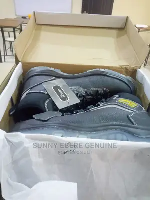 Senior Minded Men Quality Safety Boots, Safety Shoes 100%