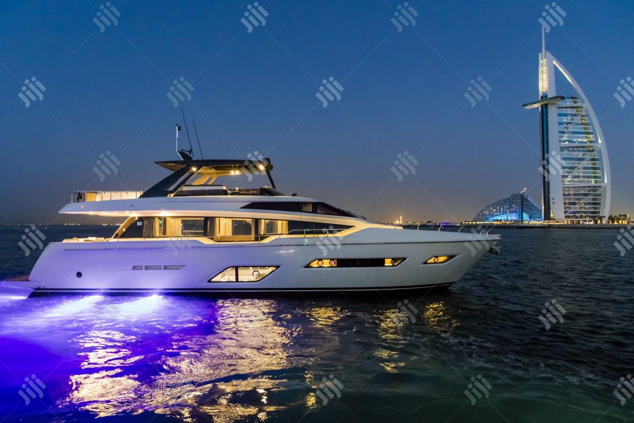 Yacht Boats