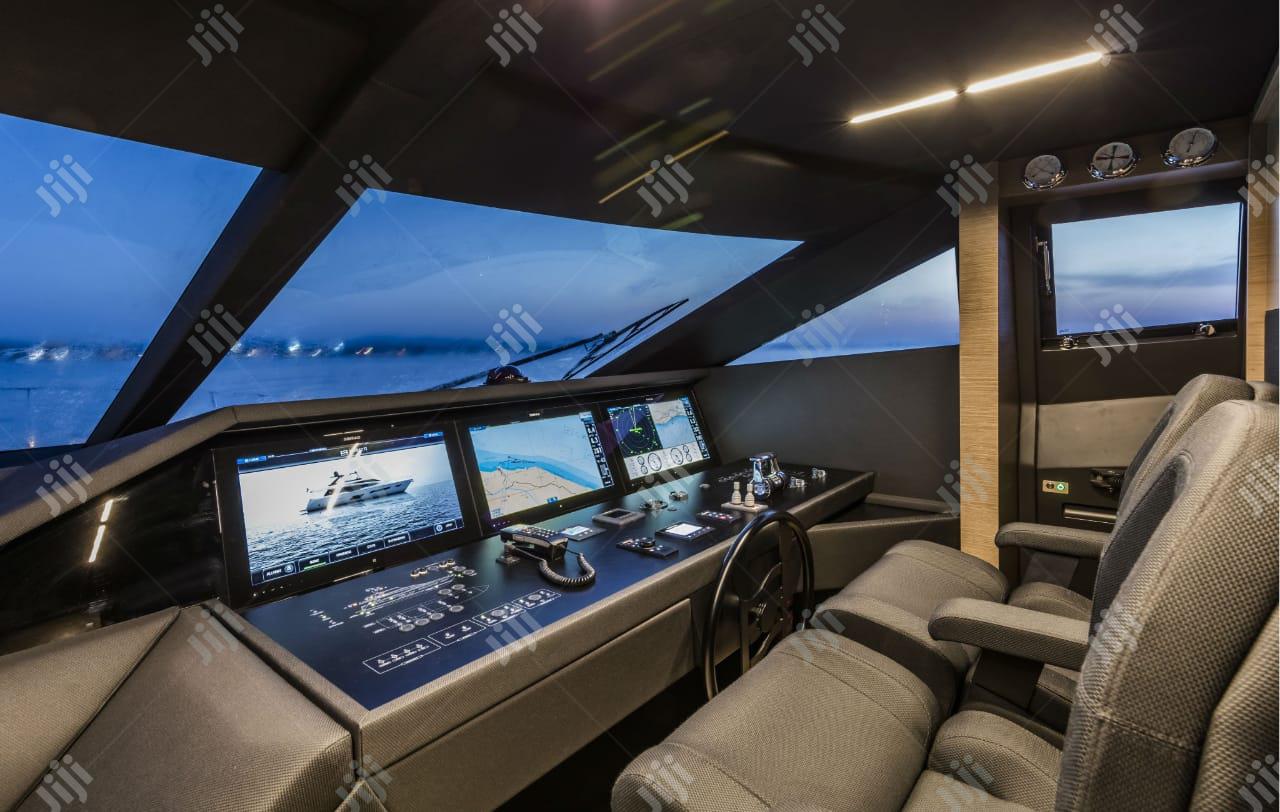 Yacht Boats