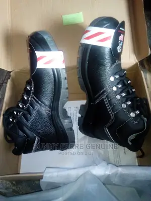 Smart Long Lasting Safety Boots