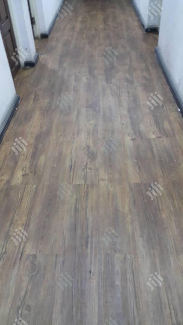 Wooden Floor Tiles Laminated Vynil