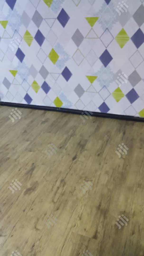 Wooden Floor Tiles Laminated Vynil