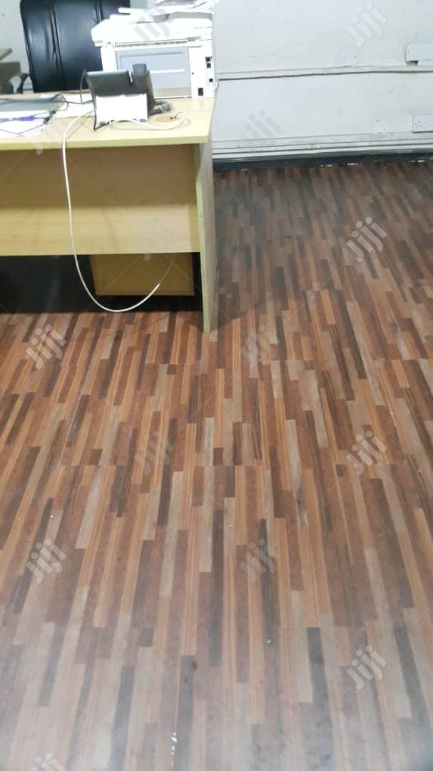 Wooden Floor Tiles Laminated Vynil