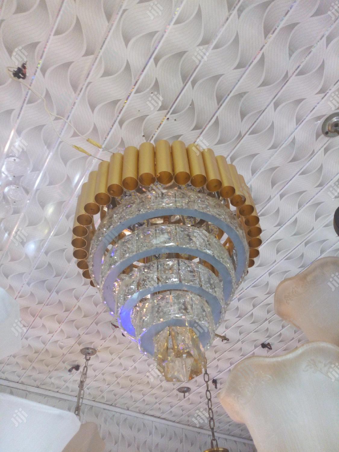 3 Colours Dubai Led Crystal Chandelier
