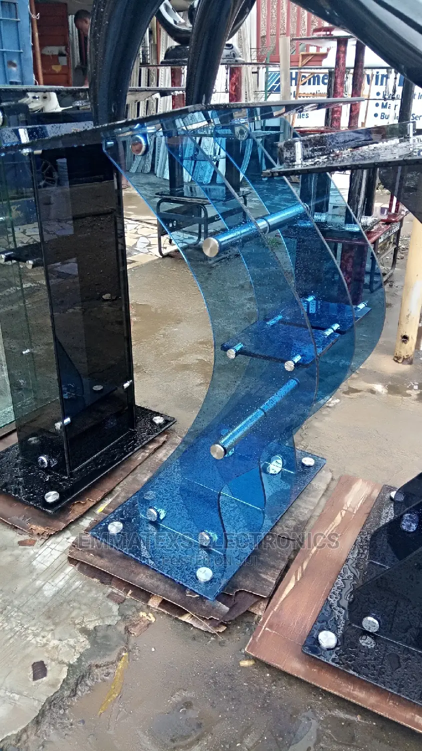 Glass Pulpit