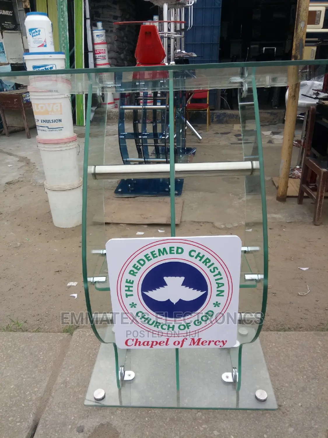 Glass Pulpit