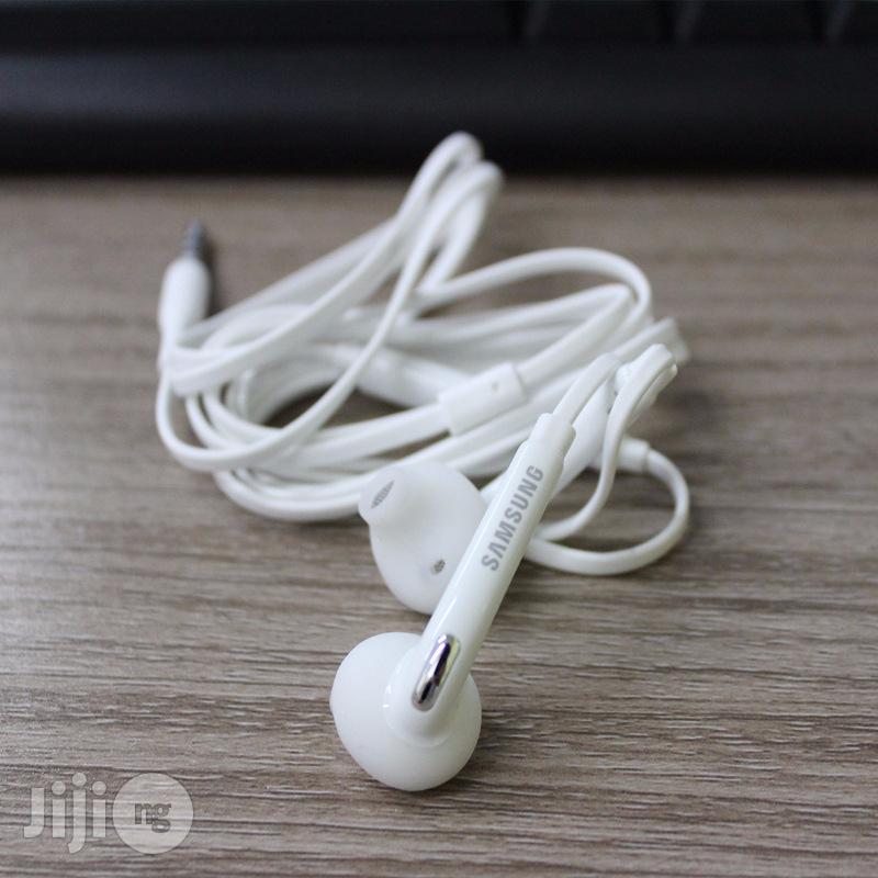 Samsung Galaxy Inear Headbud White