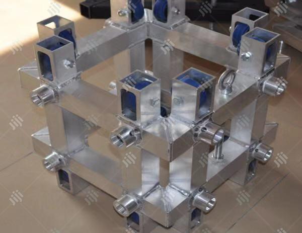 Sleeve Block