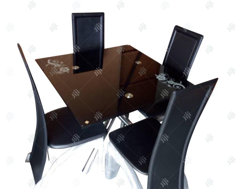 Simple Dinning Set