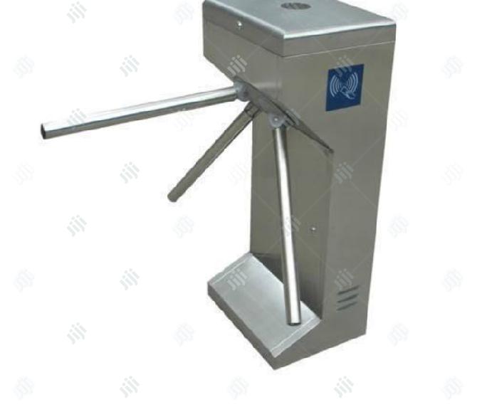 Fully Automated Tripod Turnstile Access Control