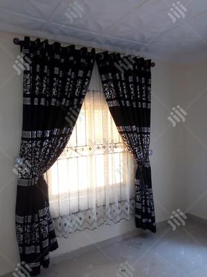 Curtain Curtain