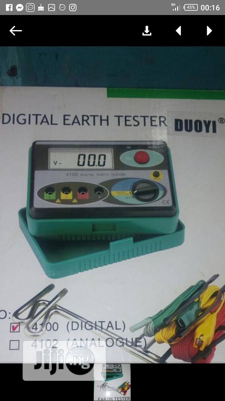 Dlgltal Earth Tester