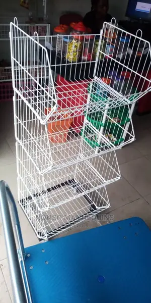 4 Steps Basket Stand for Displaying Goods