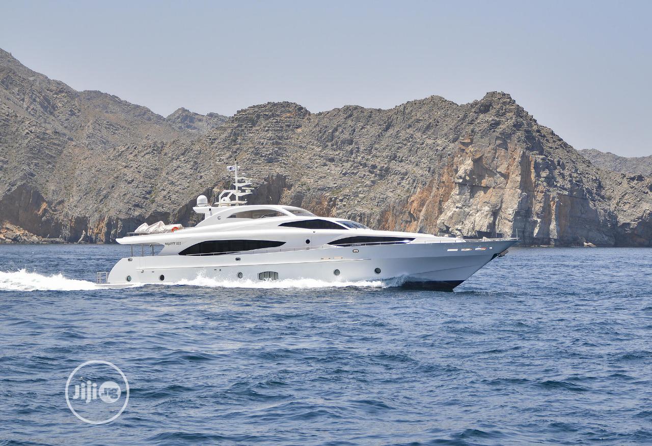 Yacht Boat