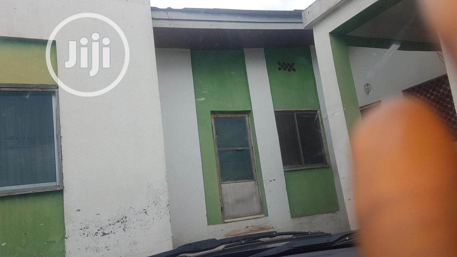 Windscreen Glass Stopper in Ibadan