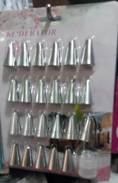 Cake Nossles Set