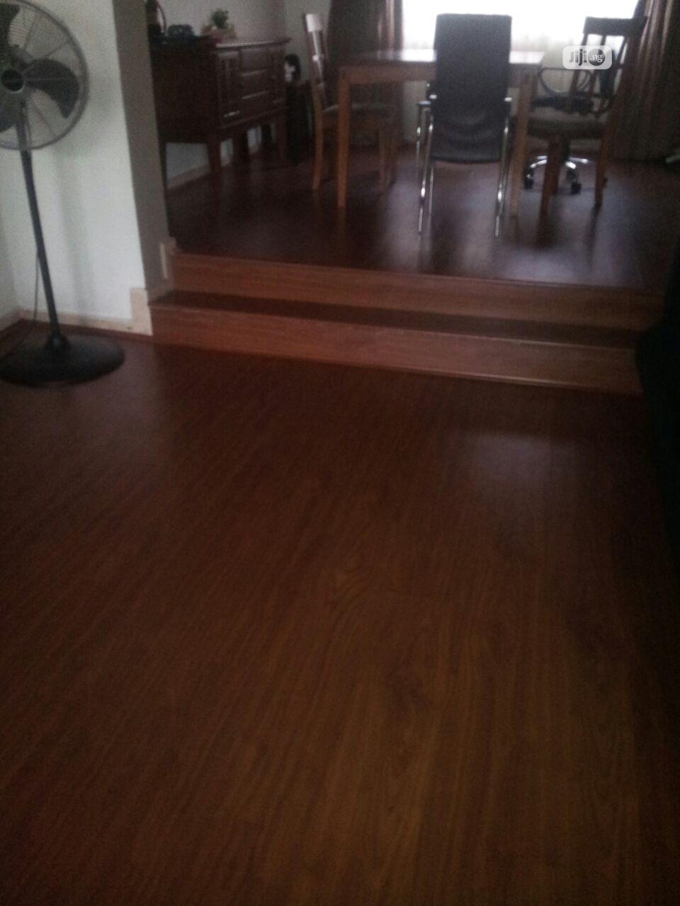 Laminated Wooden Floor Installation