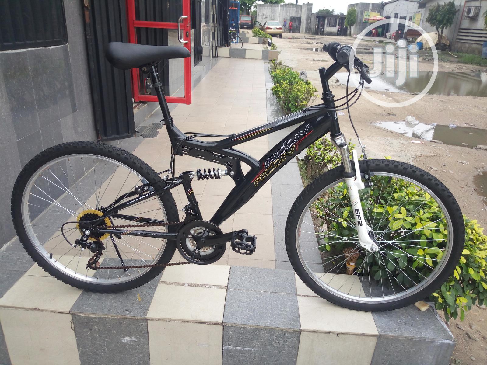 Activ Suspension Sport Bicycle