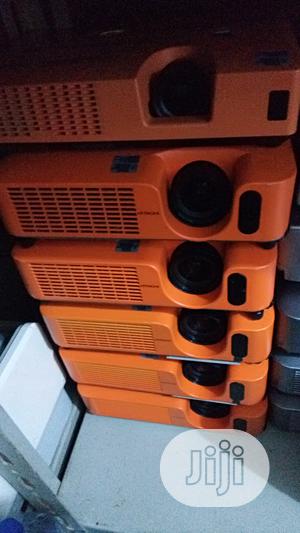 Amazing Performance of Hitachi Projector