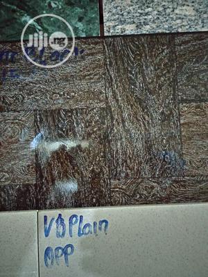 40x40 Floor and Wall Glays Tiles