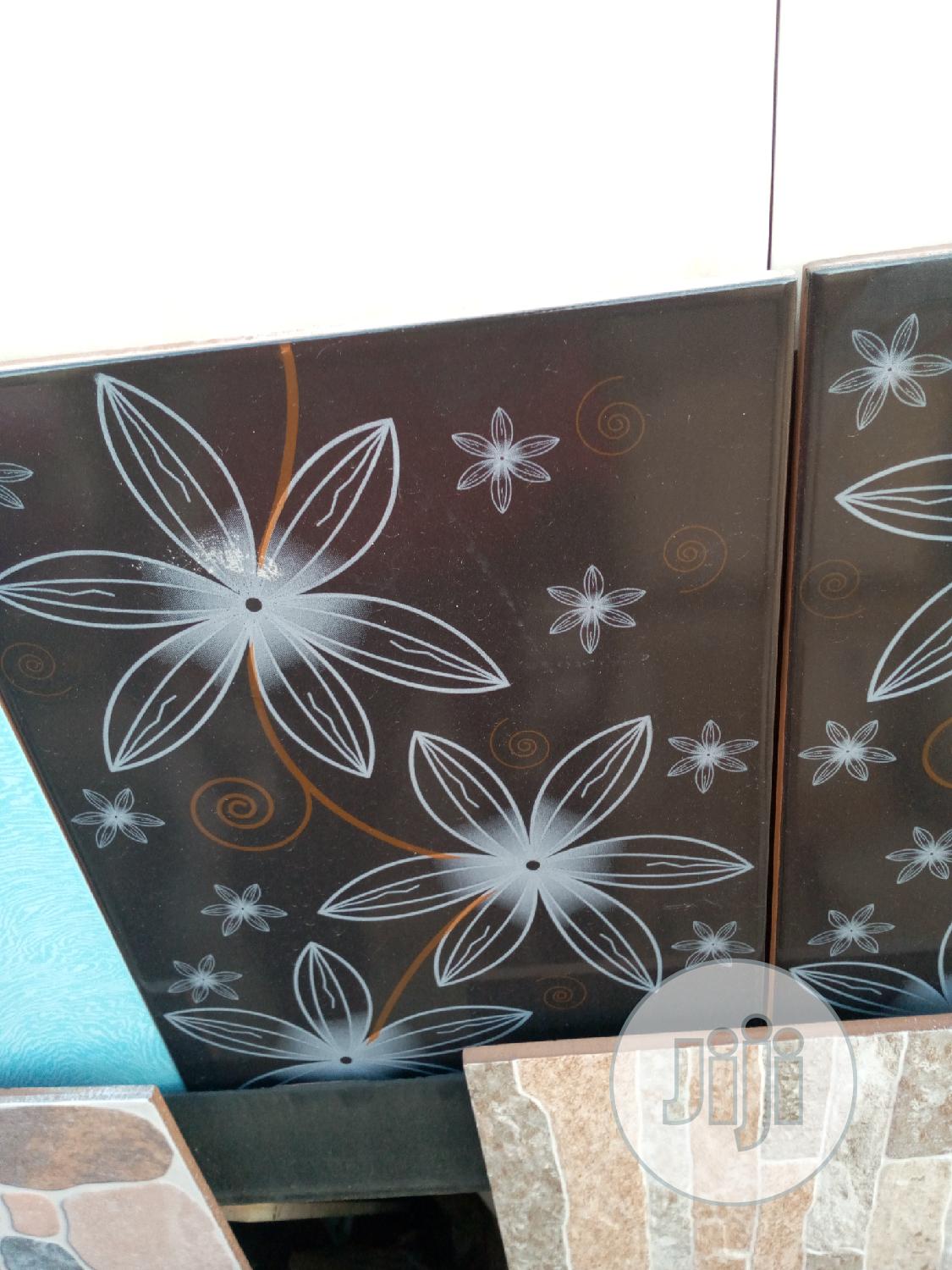 25x40 External Crack Tiles