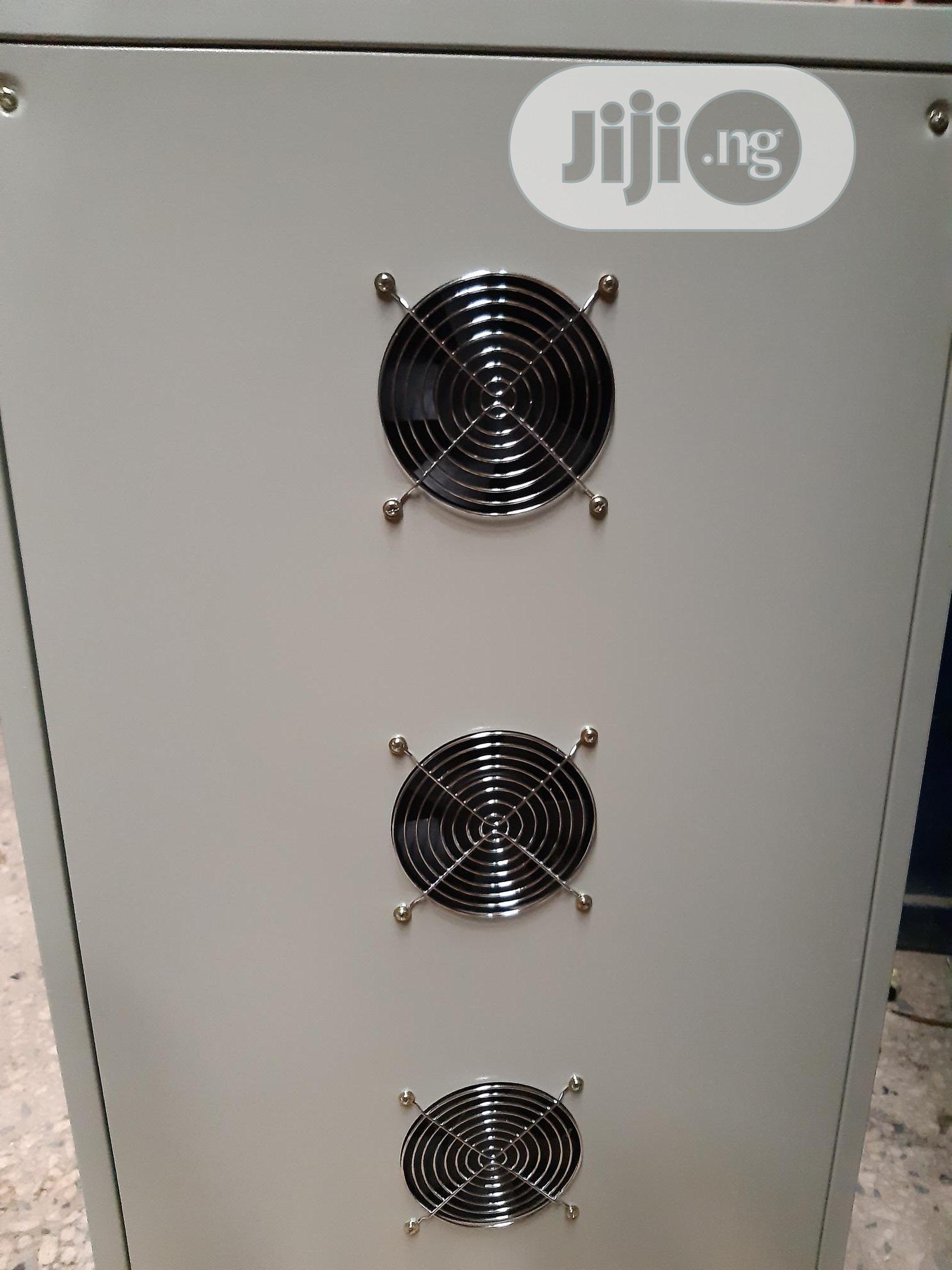 A E 30kva 3phase Servo Central Industrial Stabilizer
