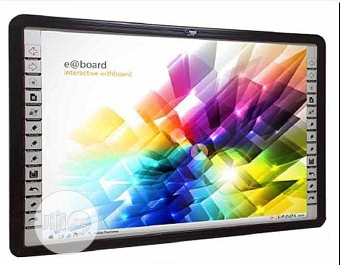 IWB Interactive Whiteboard for E-Learning