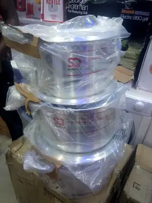 Set of Pots